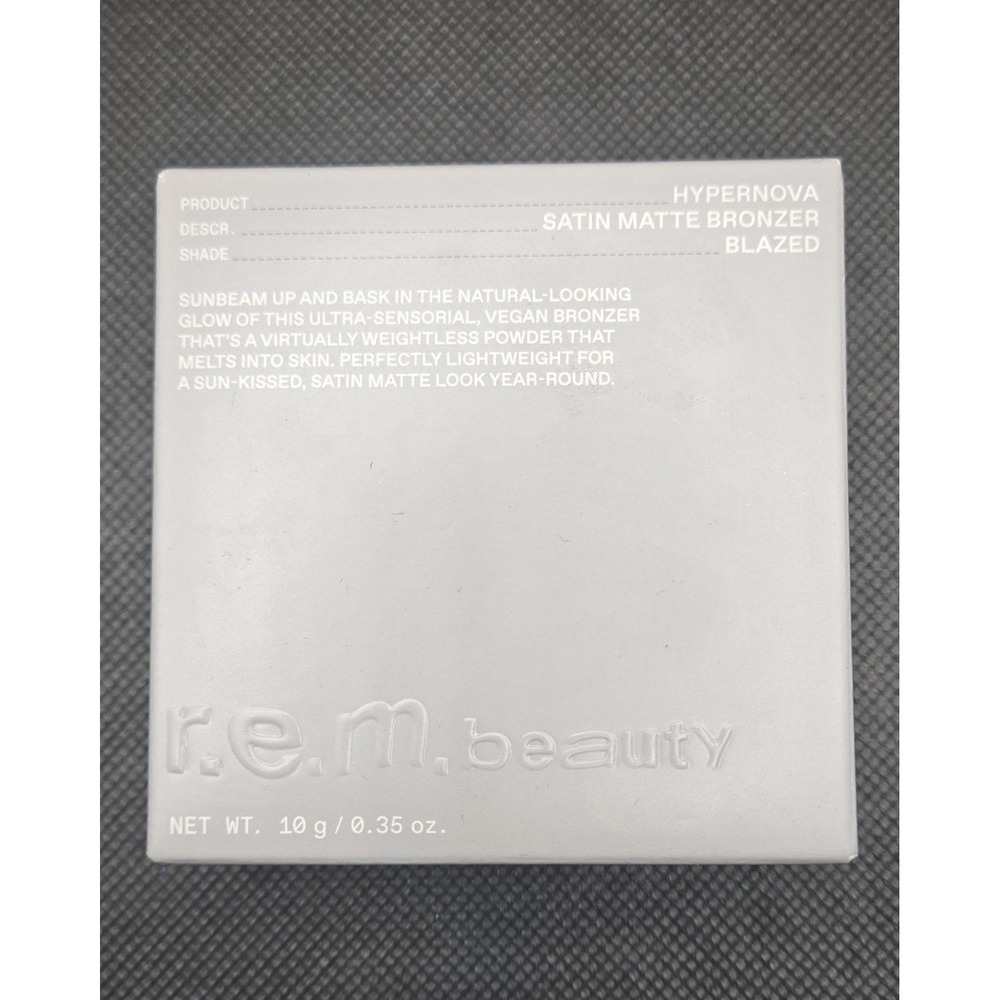 r.e.m. beauty Hypernova Satin Matte Powder Bronzer Blazed Vegan 0.35 oz